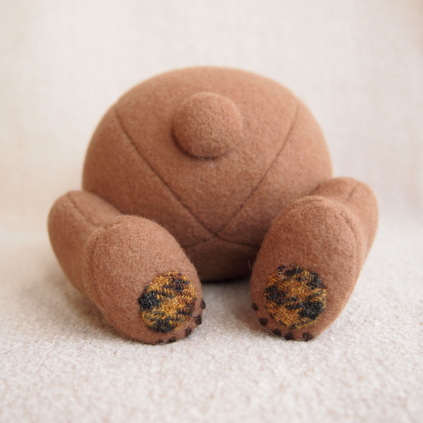 手作り茶色いぬいぐるみ ヴォーグ学園