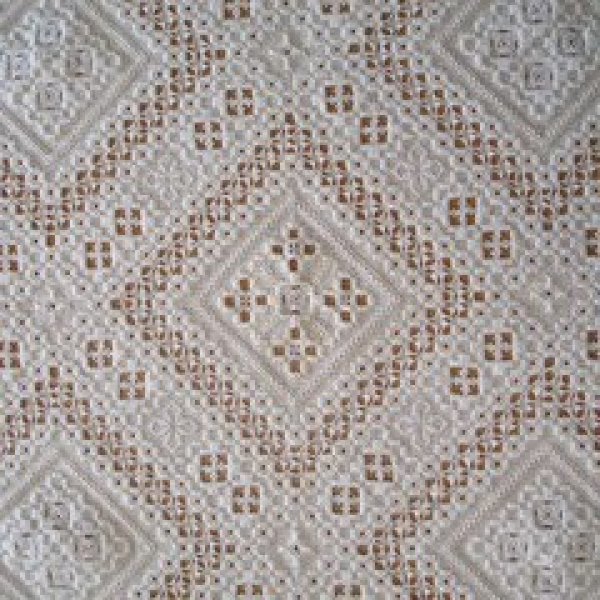 ハーダンガー刺繍メイン.jpg