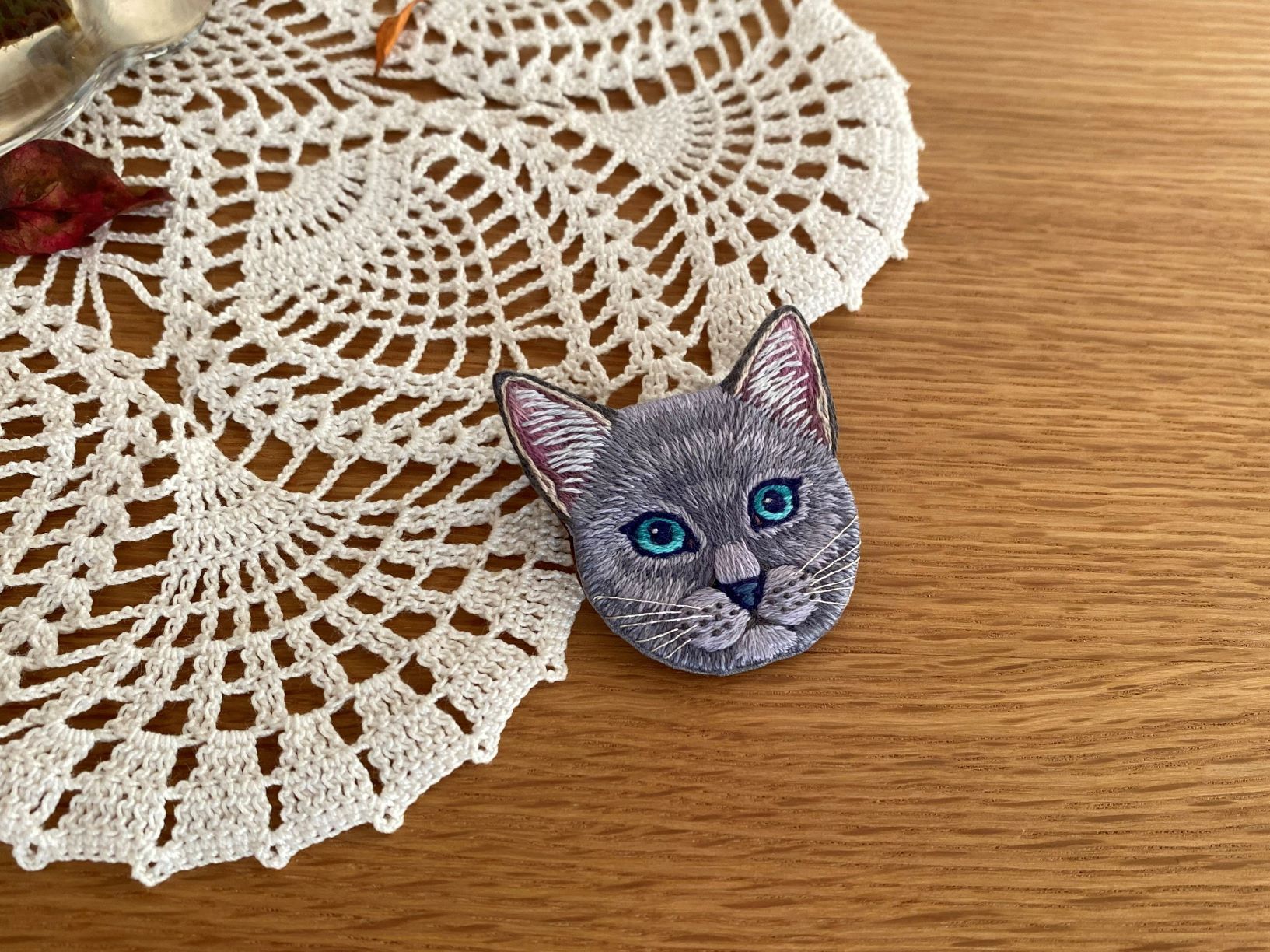 スキルスクリーン No.25スズラン(のれん)新品未使用品です。 京都のれん 刺繍暖簾 zx25r シングルシートカウル 刺繍暖簾とは